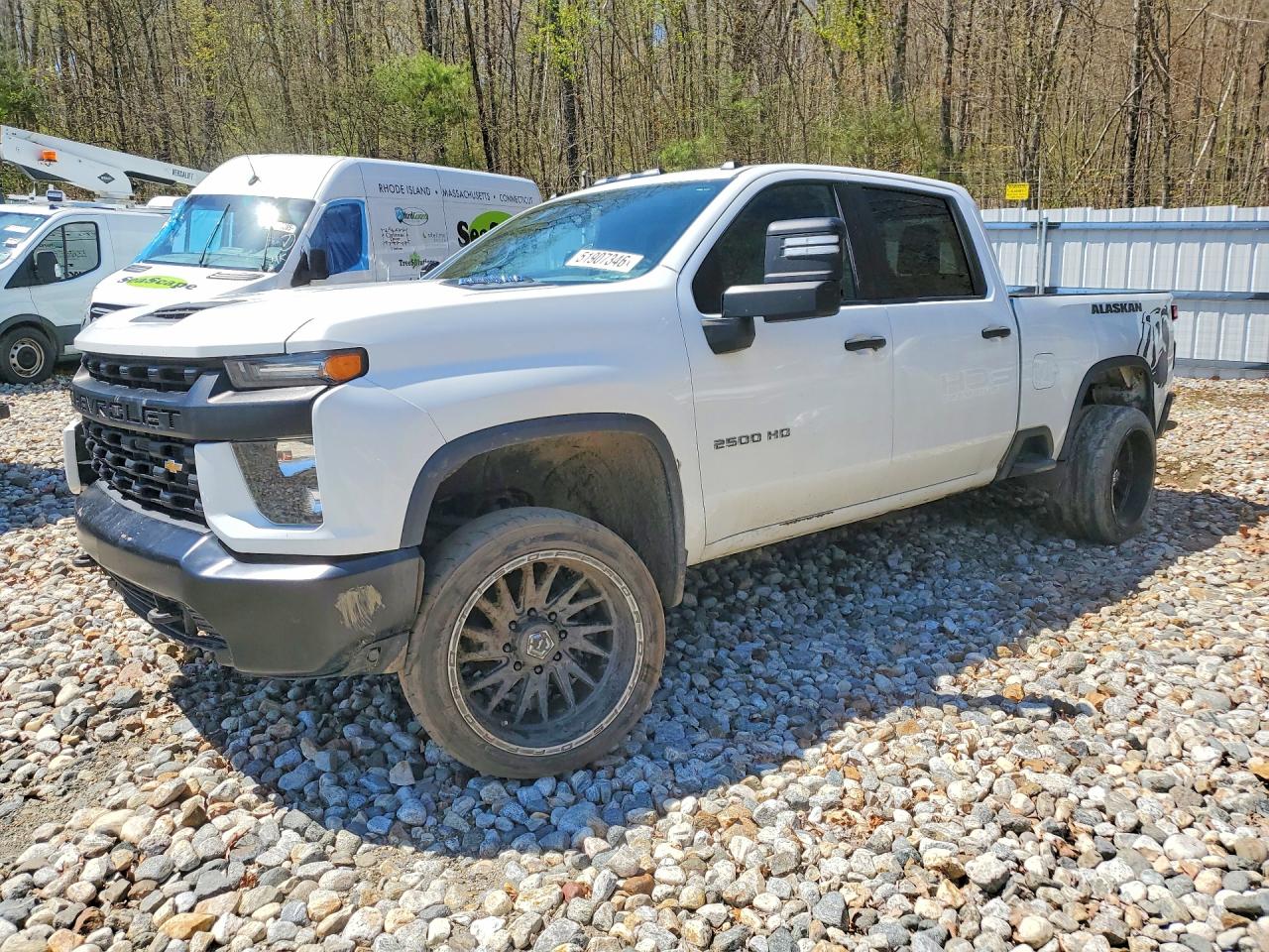 Salvage Chevrolet Silverado Image