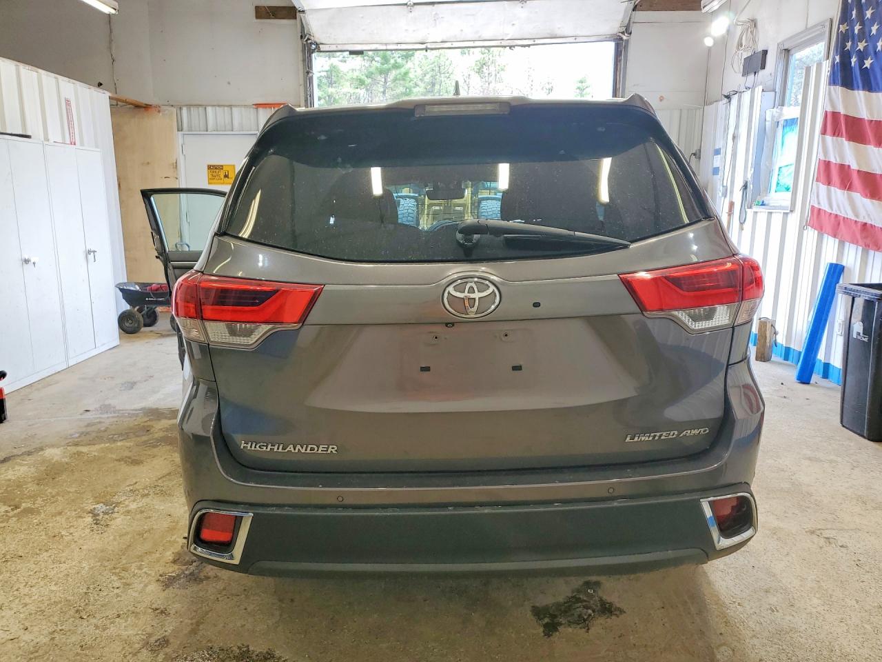 Toyota Highlander Limited