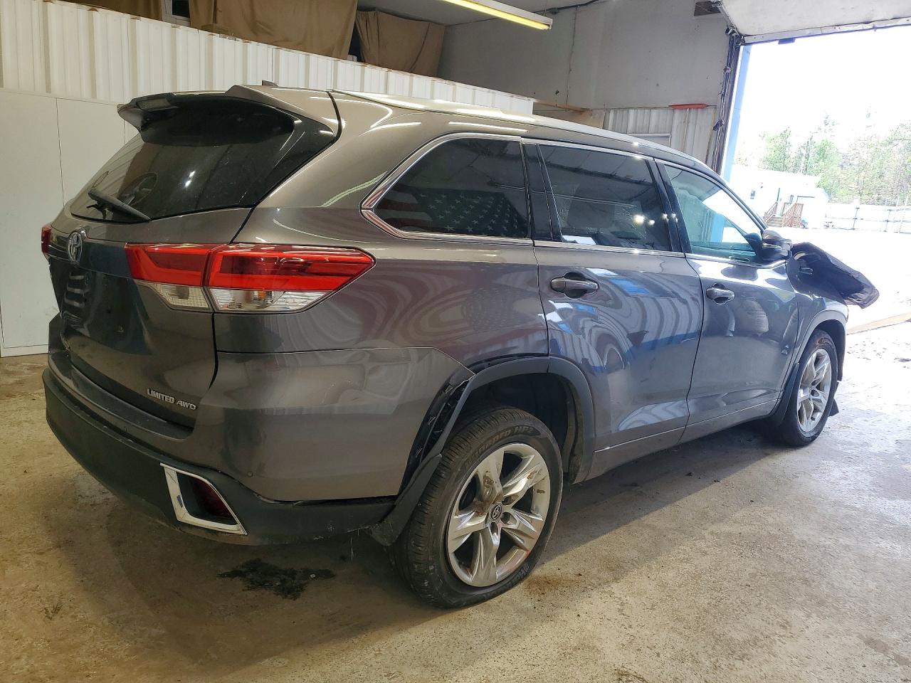 Toyota Highlander Limited