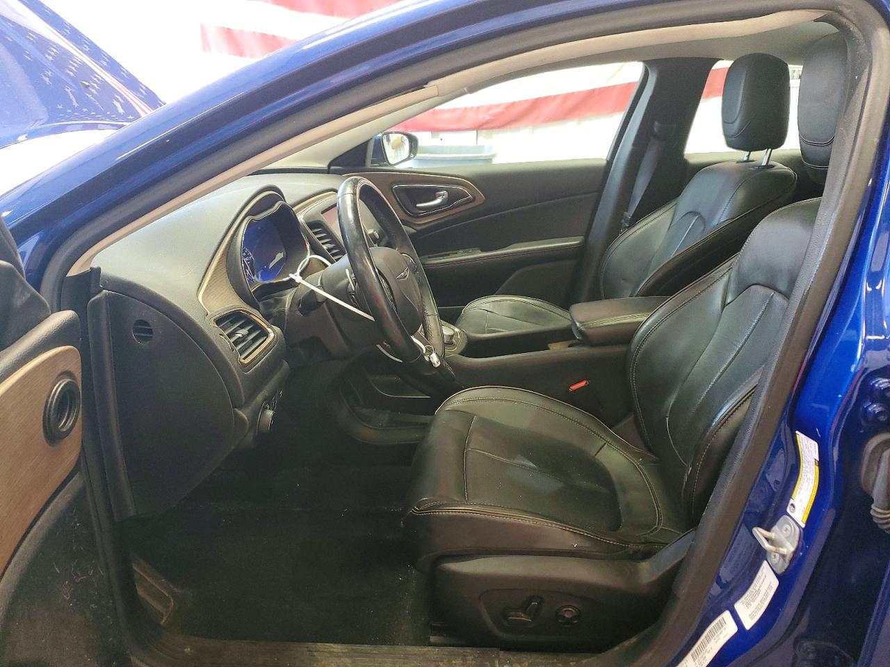 Chrysler 200 C