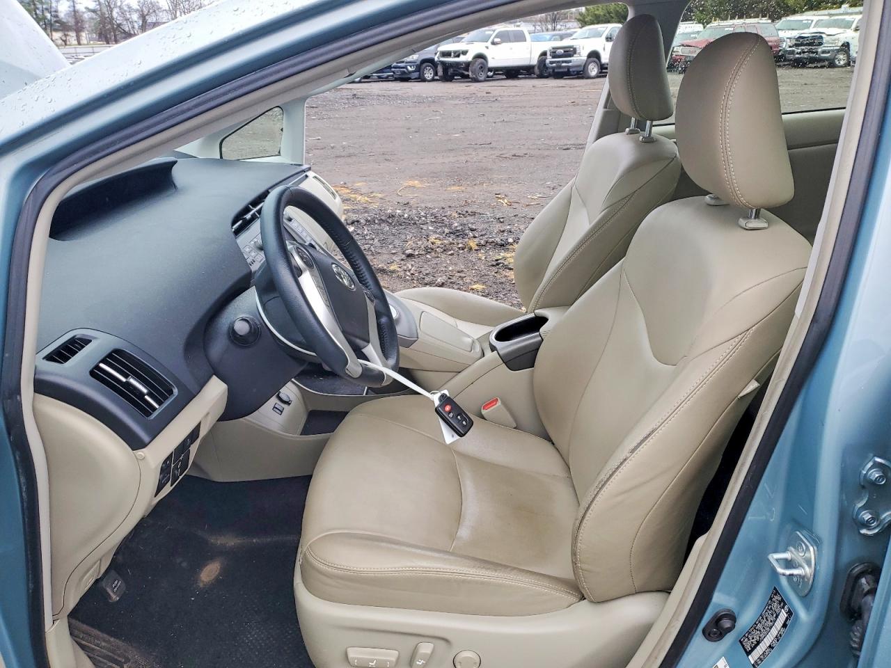 Toyota Prius Four