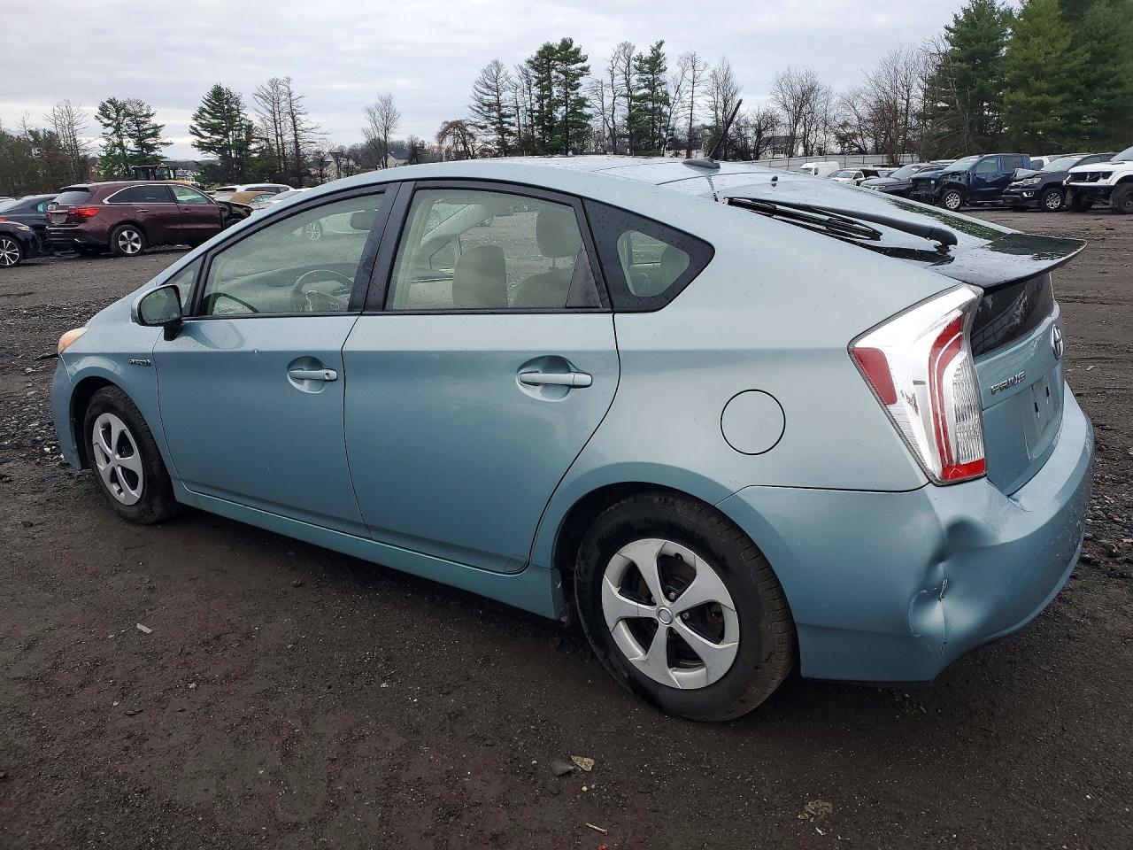 Toyota Prius Four