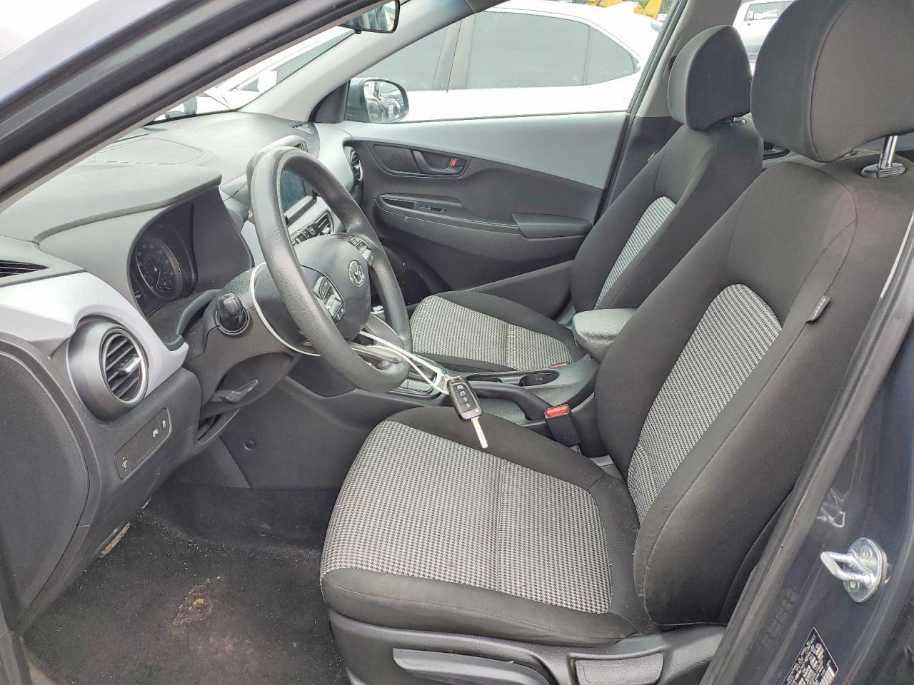 Hyundai KONA Se
