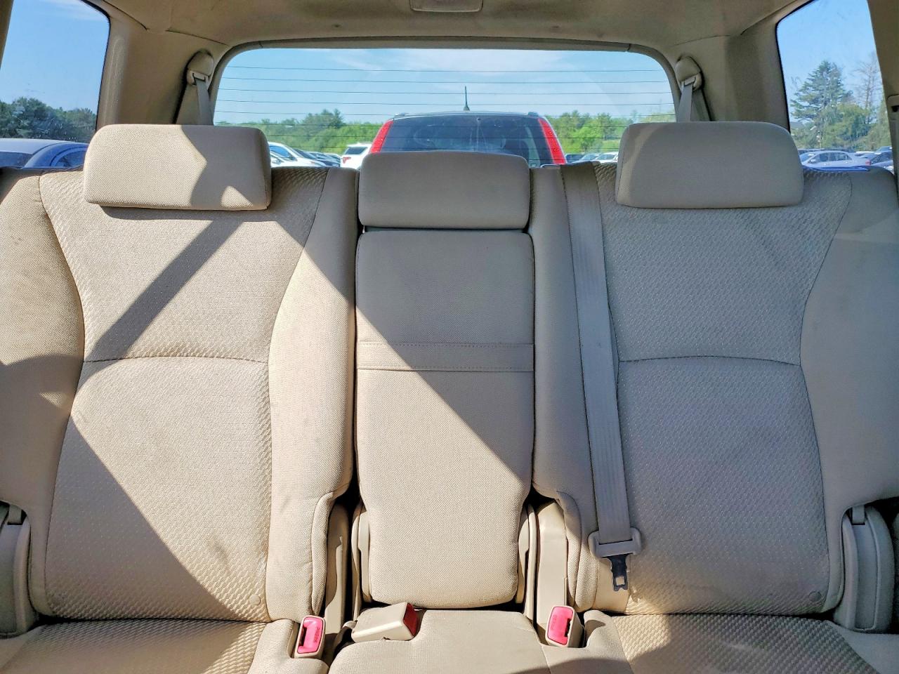 Toyota Highlander Base