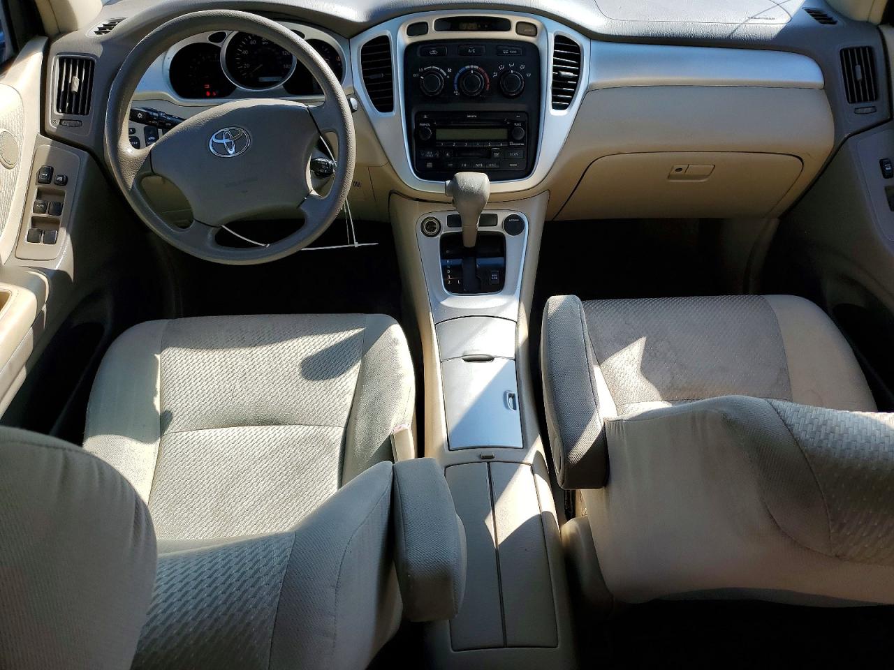Toyota Highlander Base