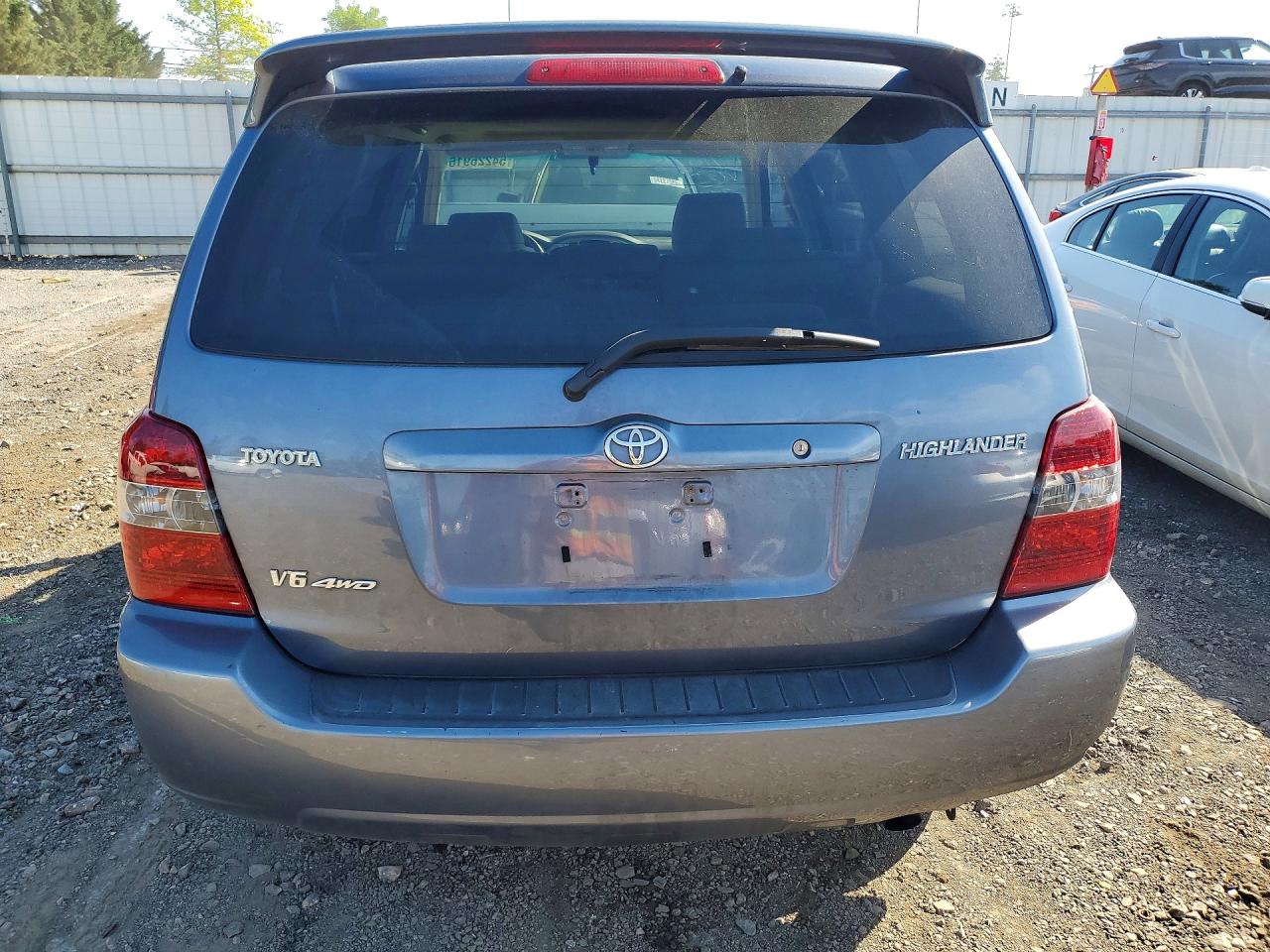 Toyota Highlander Base