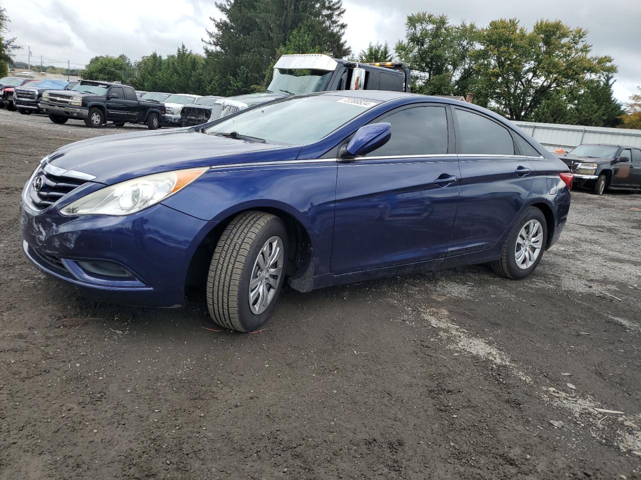Salvage Hyundai SONATA Image