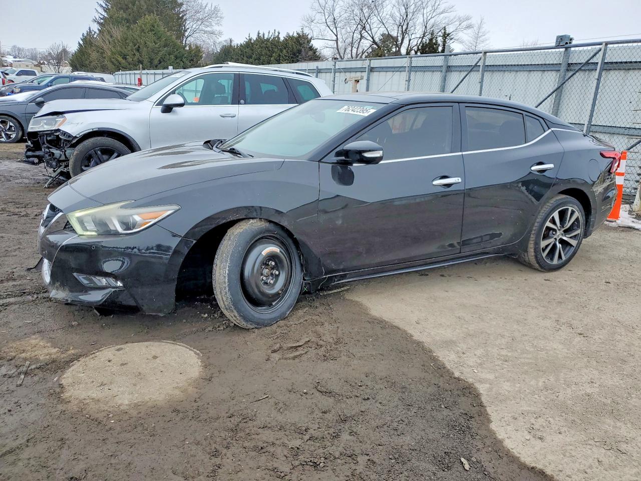 Salvage Nissan Maxima Image