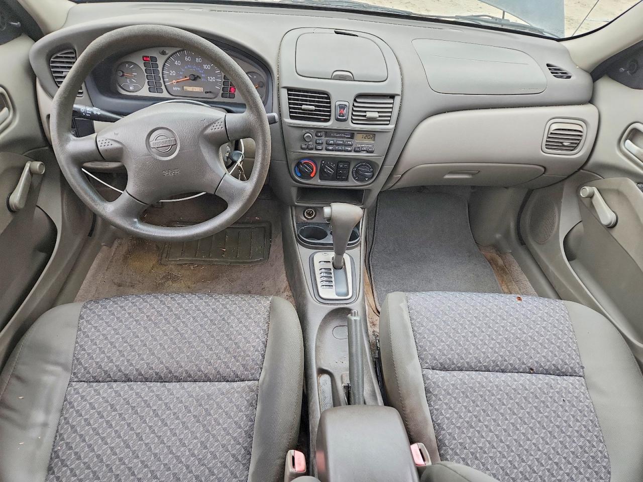 Nissan Sentra Xe
