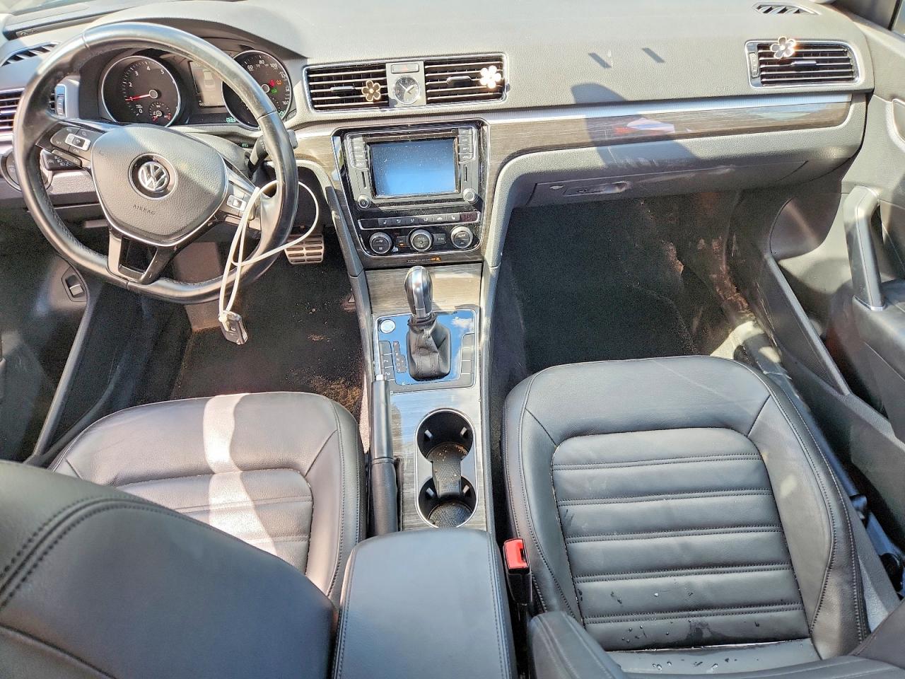 Volkswagen Passat Sel Premium
