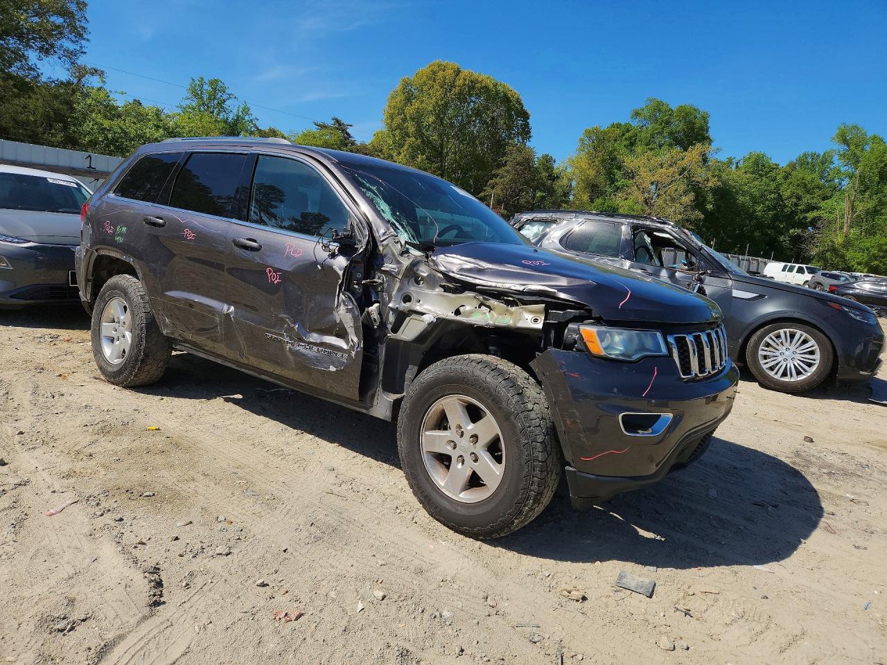Jeep Grand Cherokee Laredo