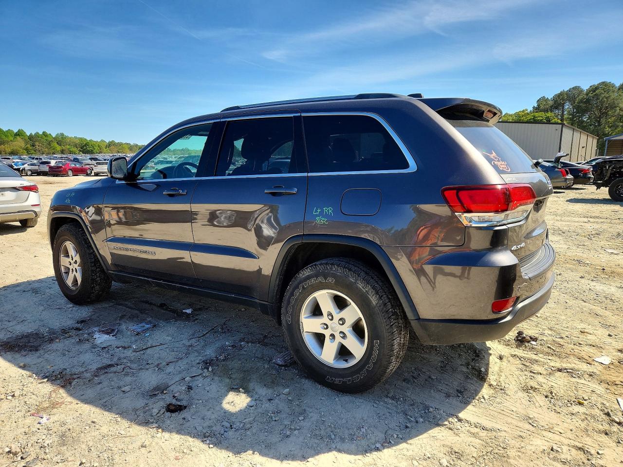 Jeep Grand Cherokee Laredo