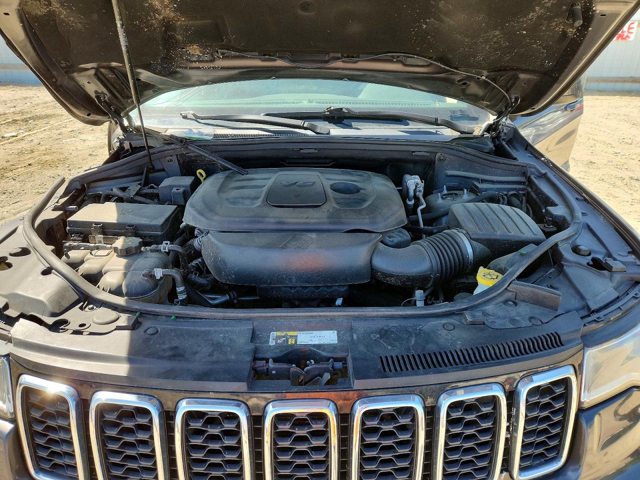 Jeep Grand Cherokee Laredo
