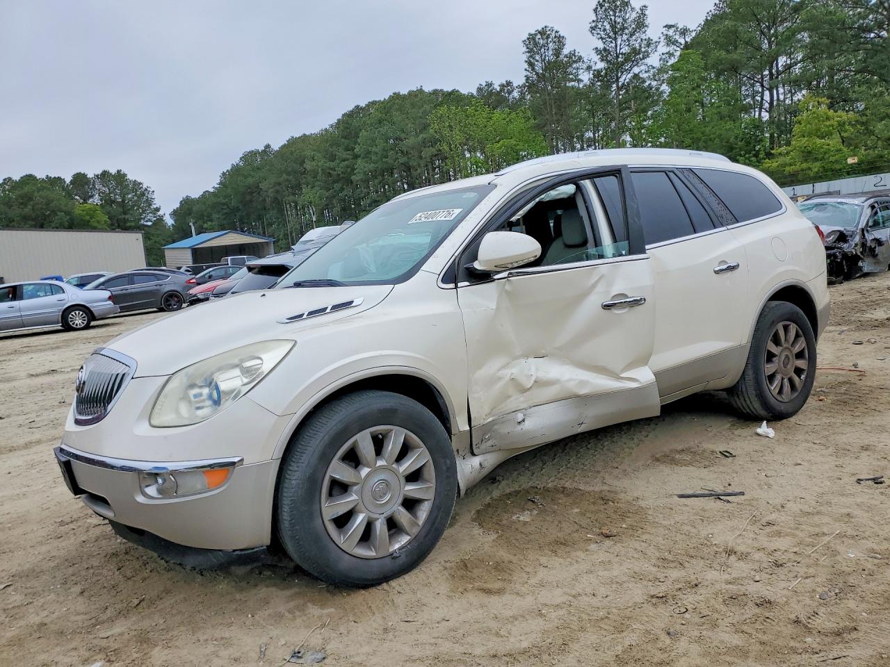 Salvage Buick Enclave Image
