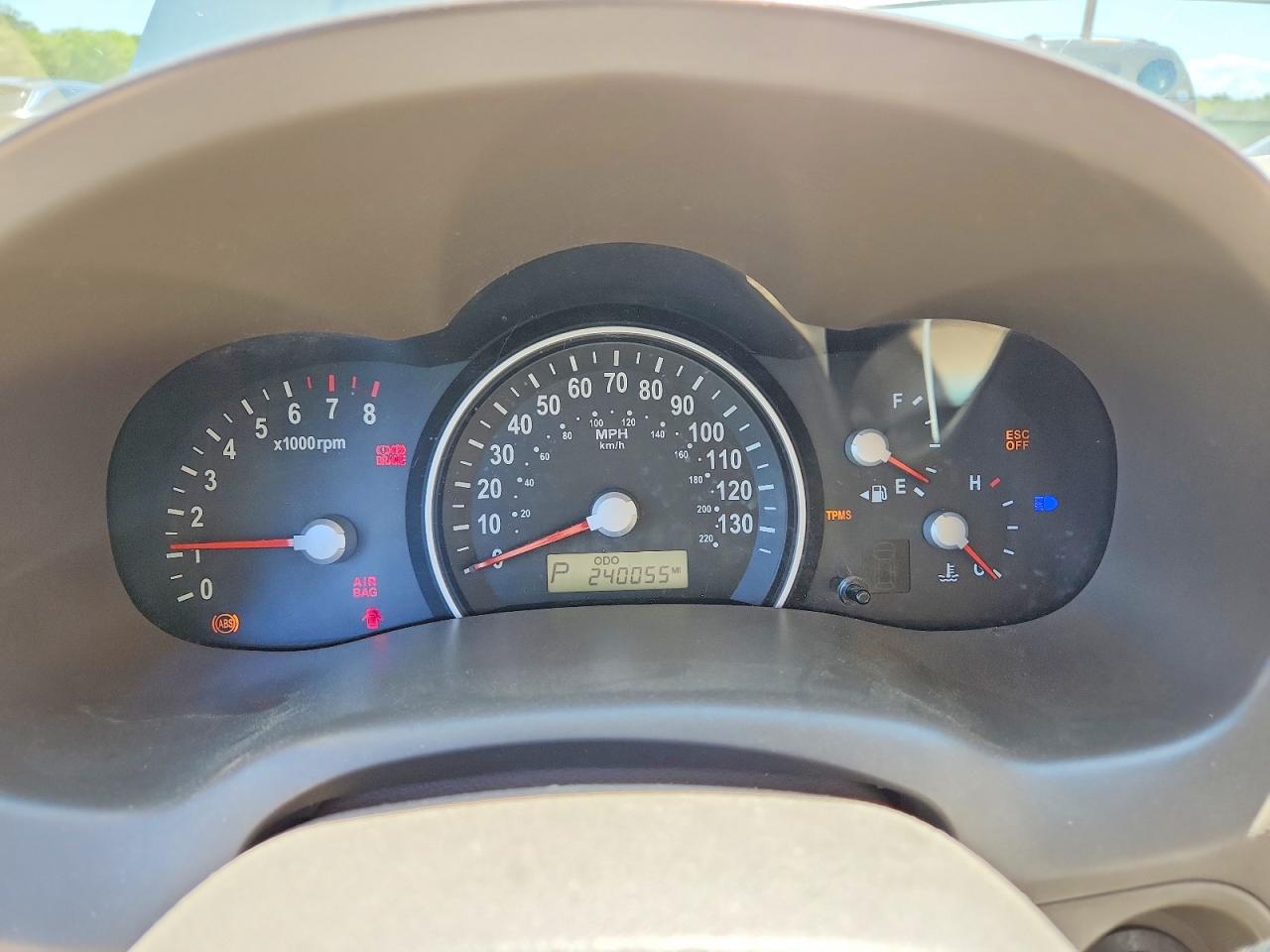 Kia Sedona Lx