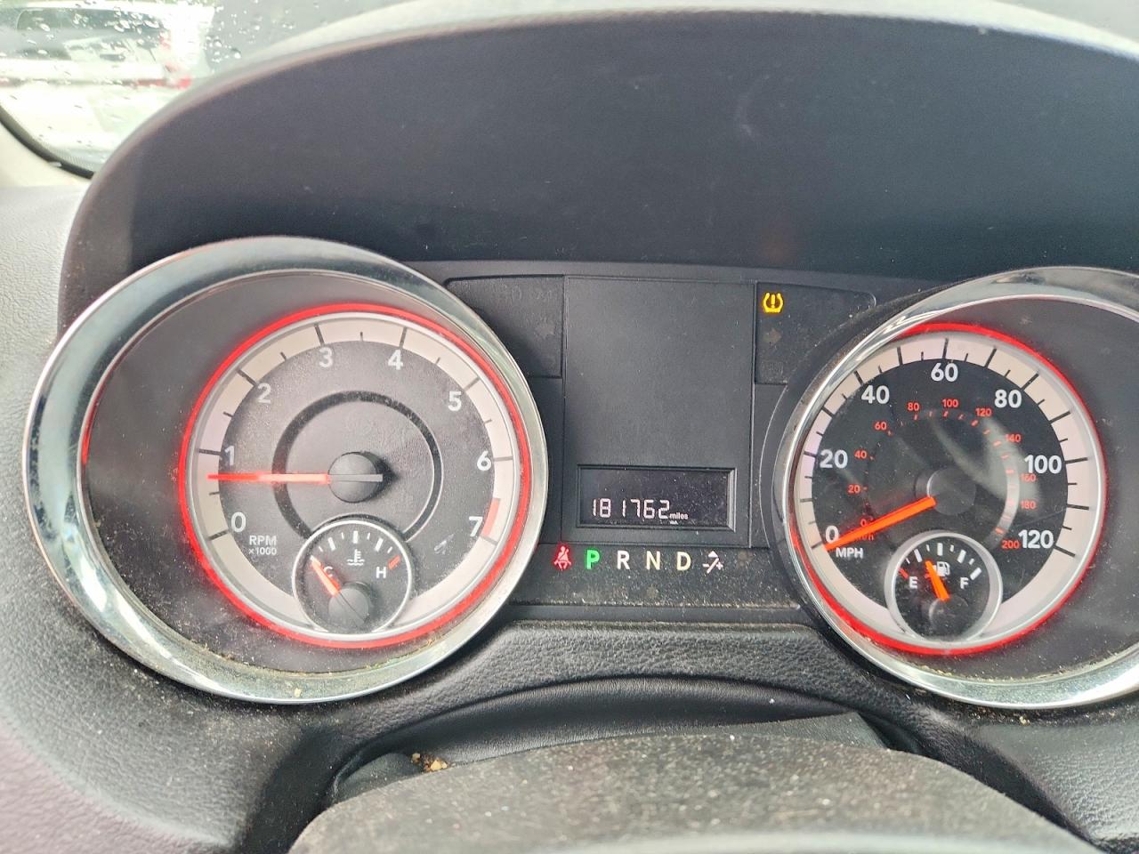 Dodge Caravan Sxt