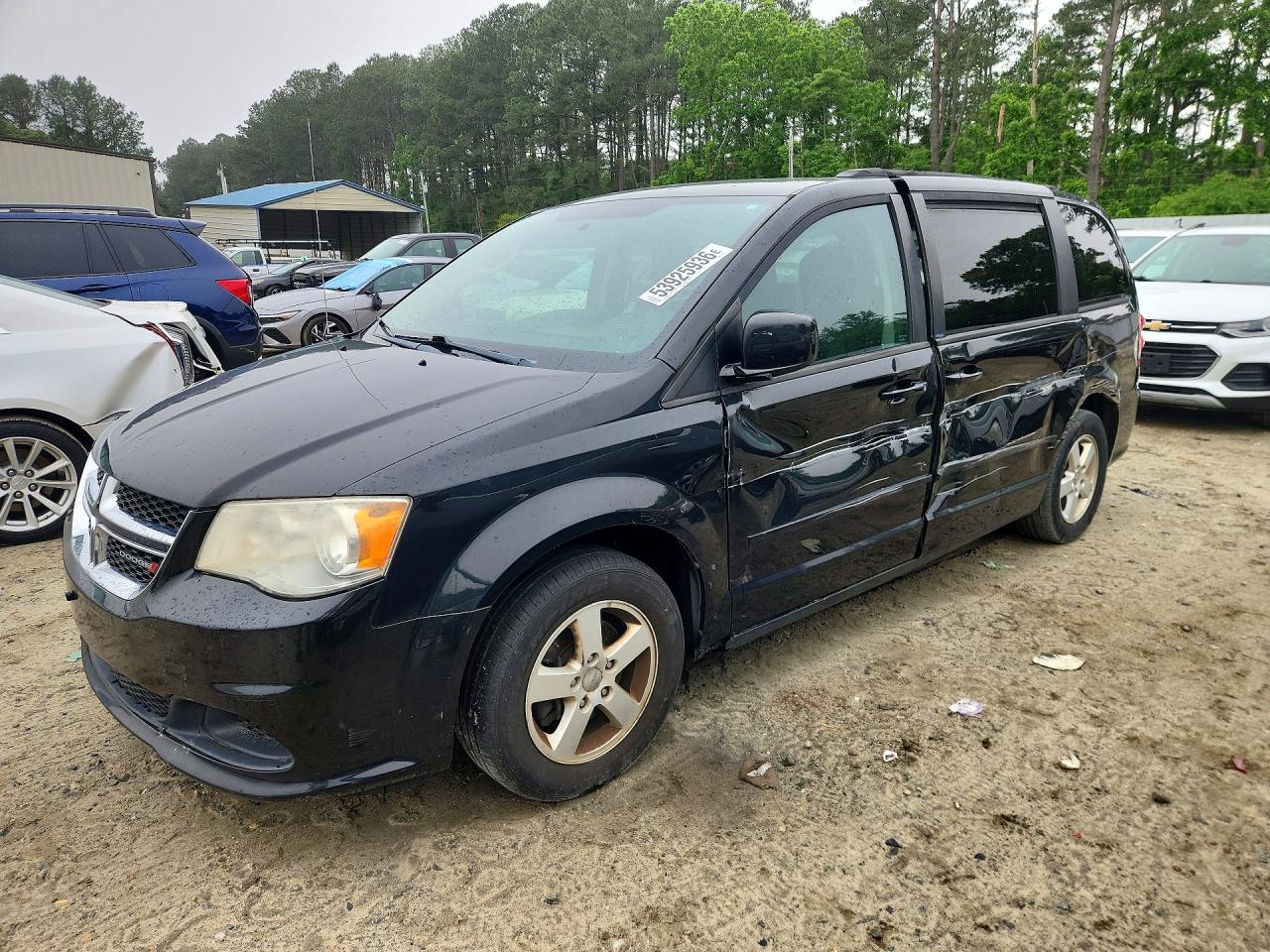 Salvage Dodge Caravan Image