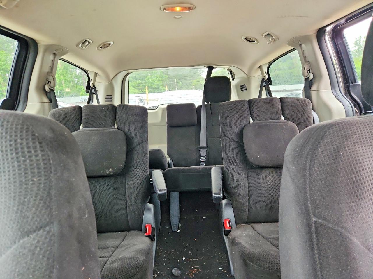 Dodge Caravan Sxt