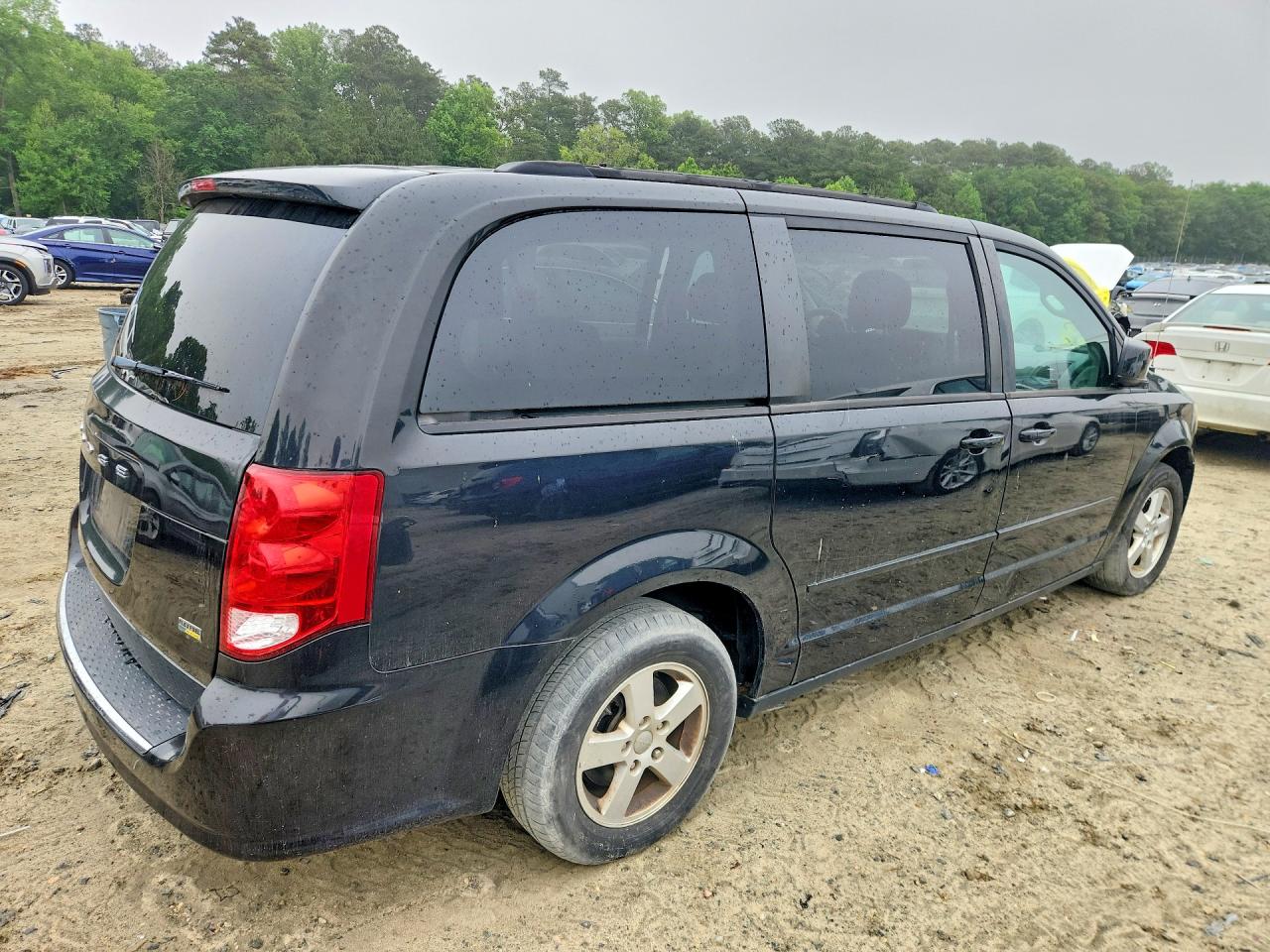 Dodge Caravan Sxt