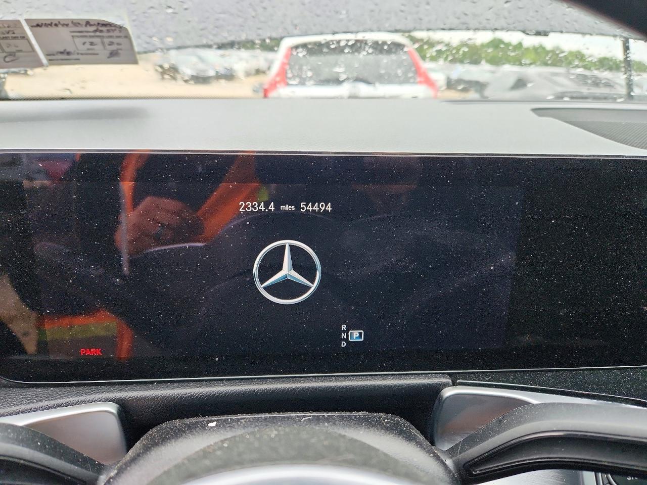 Mercedes-Benz GLB 250 4matic