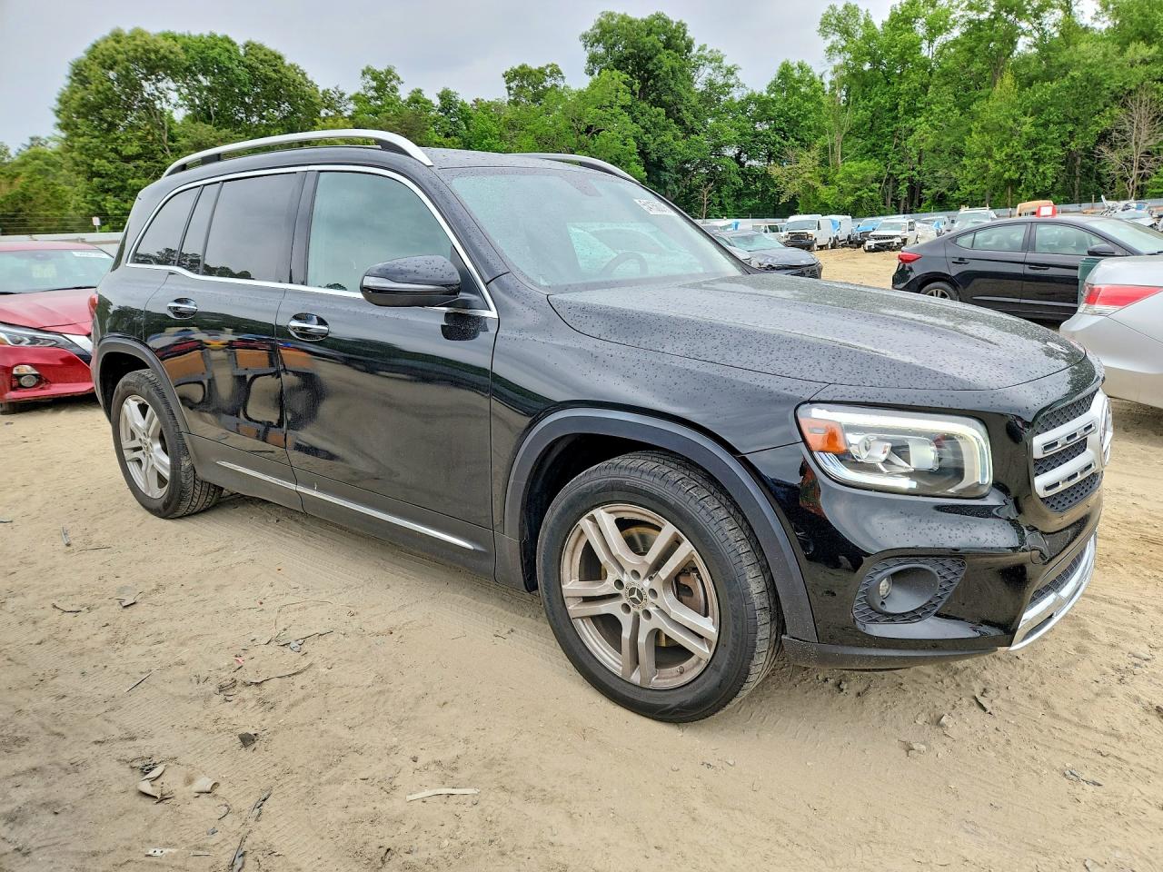Mercedes-Benz GLB 250 4matic