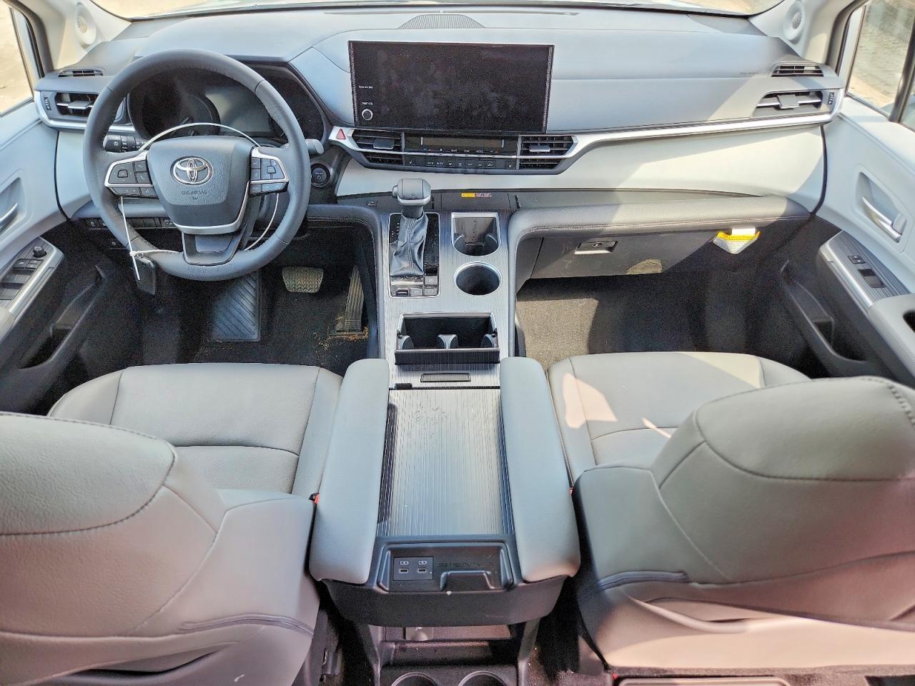 Toyota Sienna Xle 7-passenger