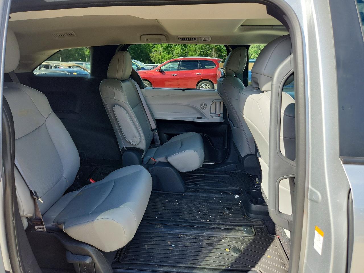 Toyota Sienna Xle 7-passenger
