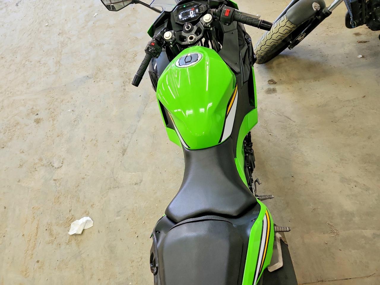 Kawasaki Ex H