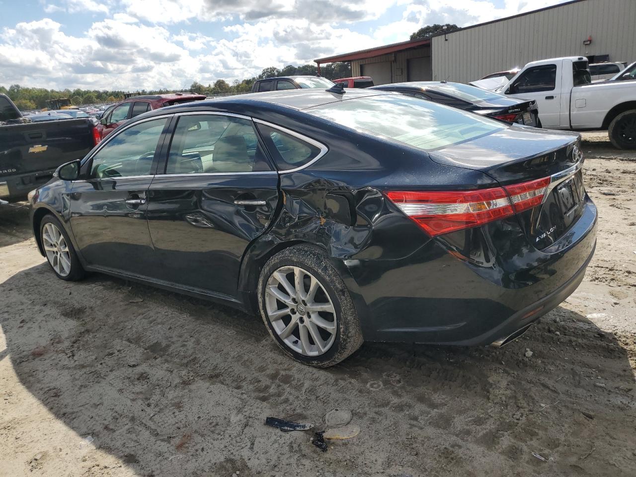 Toyota Avalon Base