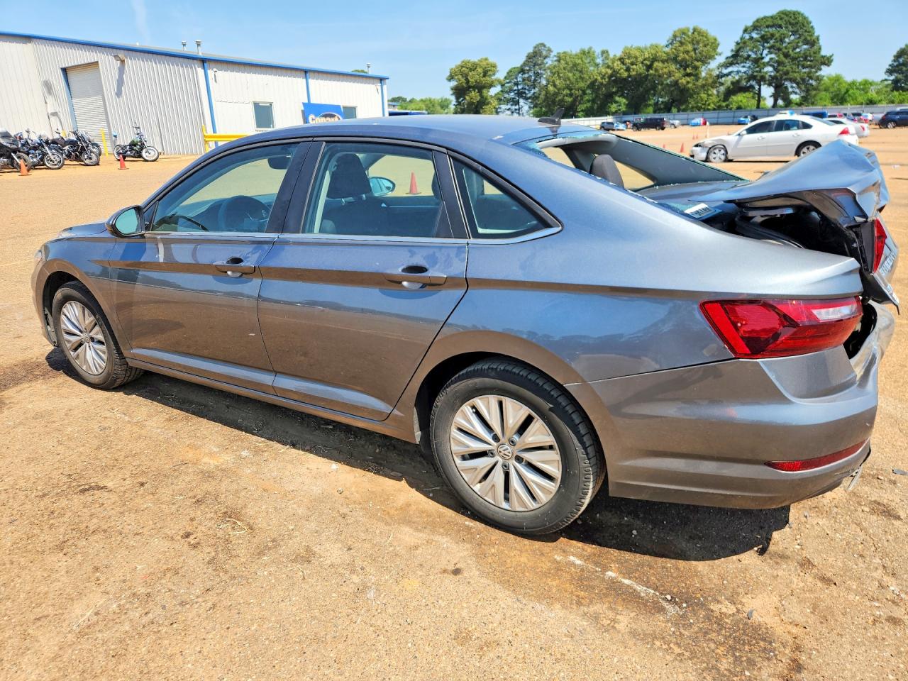 Volkswagen Jetta S