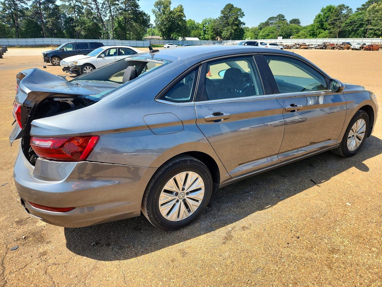 Volkswagen Jetta S
