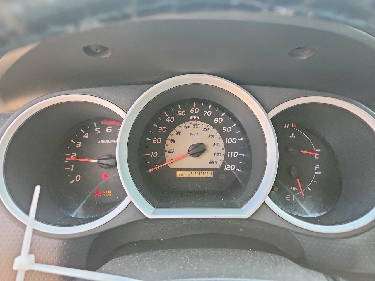 Toyota Tacoma Base