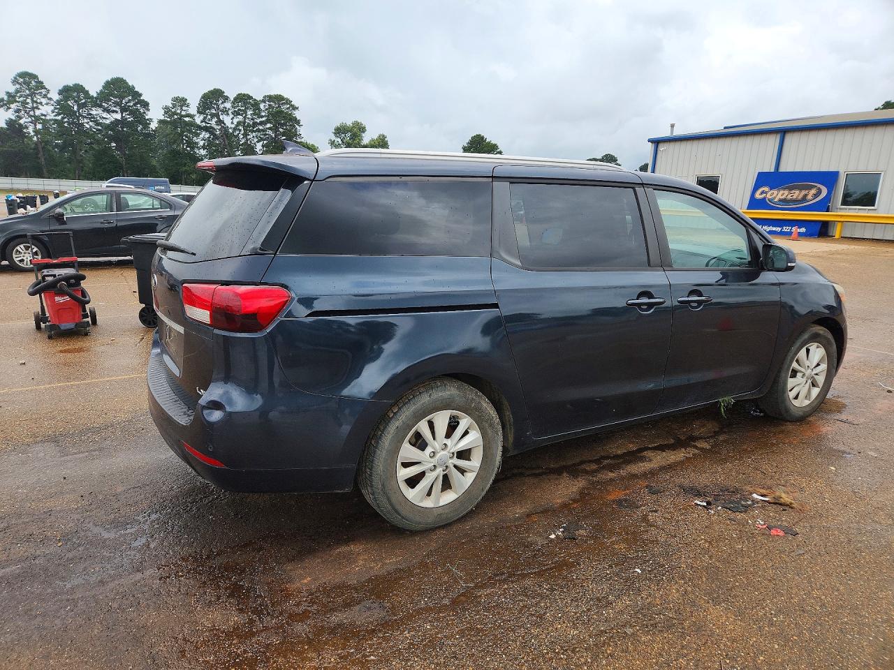 Kia Sedona Lx