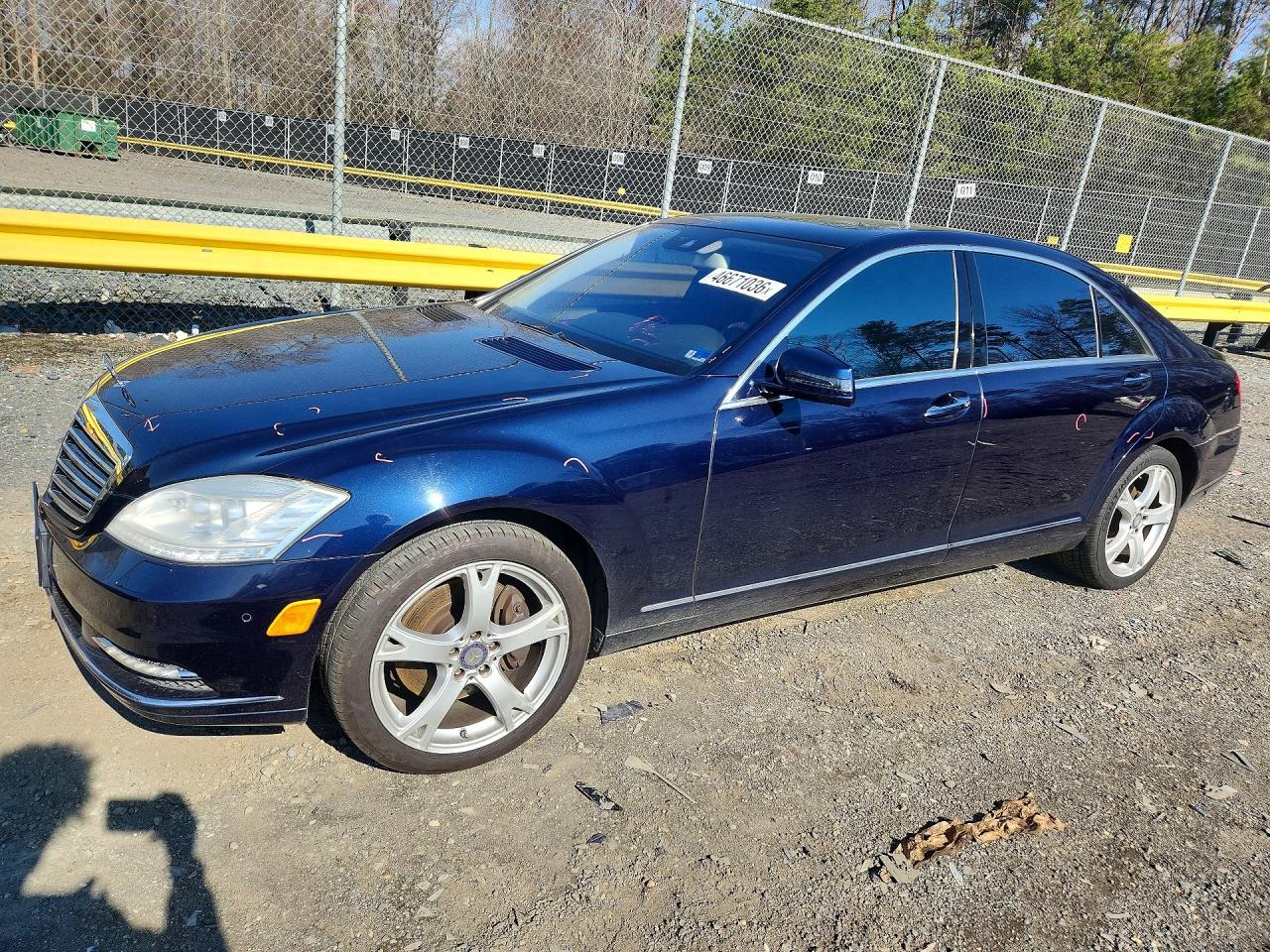 Salvage Mercedes-Benz S-Class Image