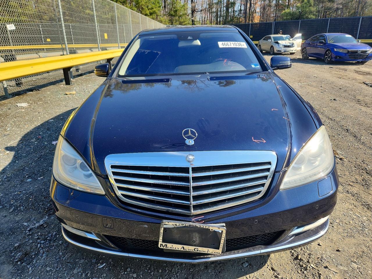 Mercedes-Benz S-Class 550 4matic