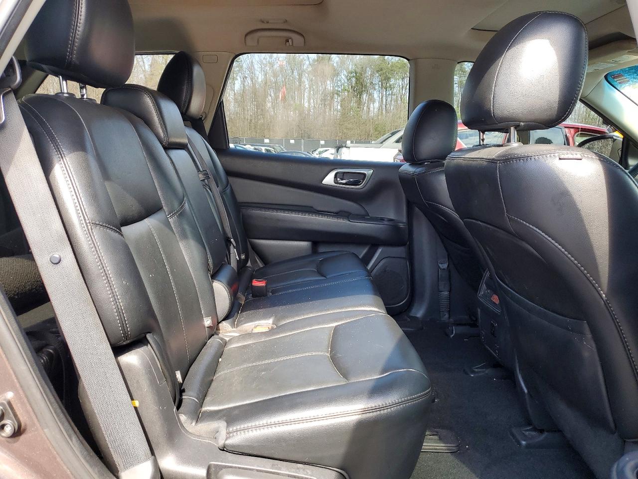 Nissan Pathfinder Sl