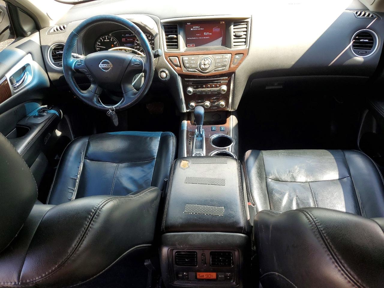 Nissan Pathfinder Sl