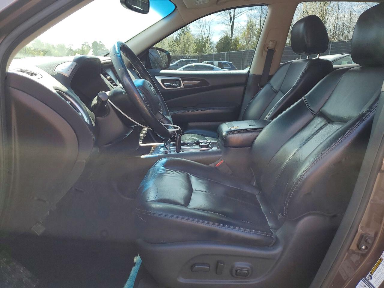 Nissan Pathfinder Sl