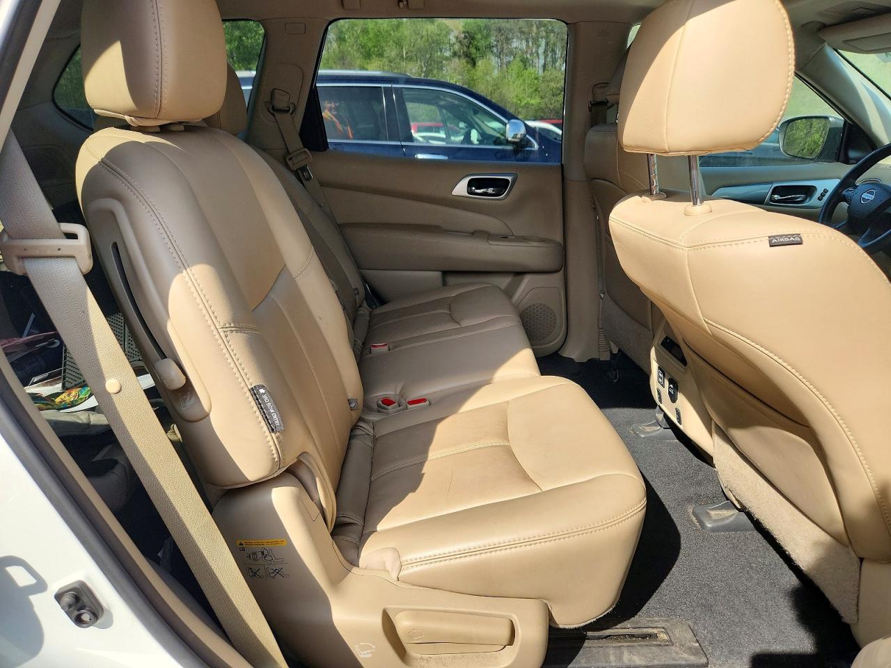 Nissan Pathfinder Sl