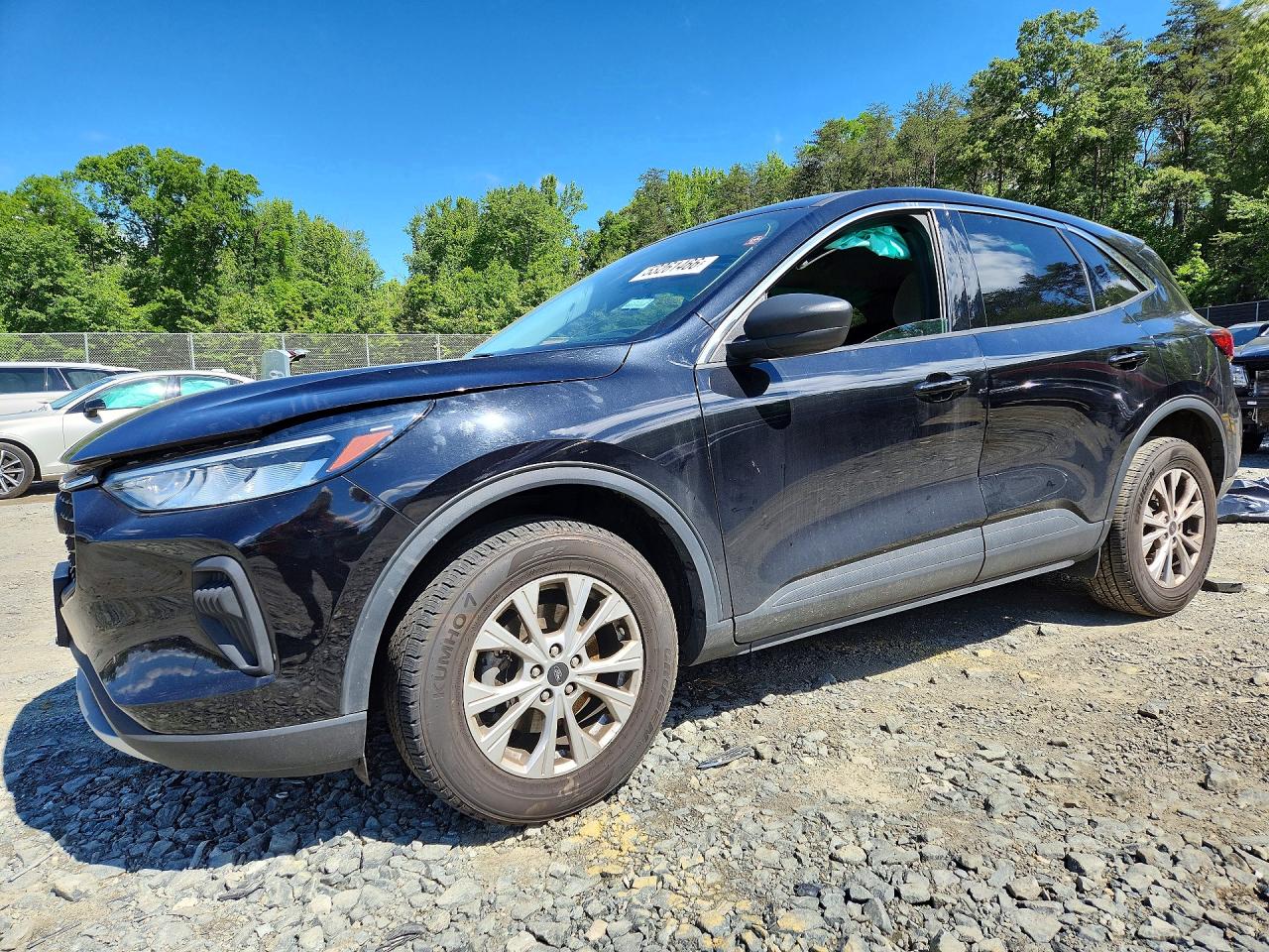 Salvage Ford Escape Image