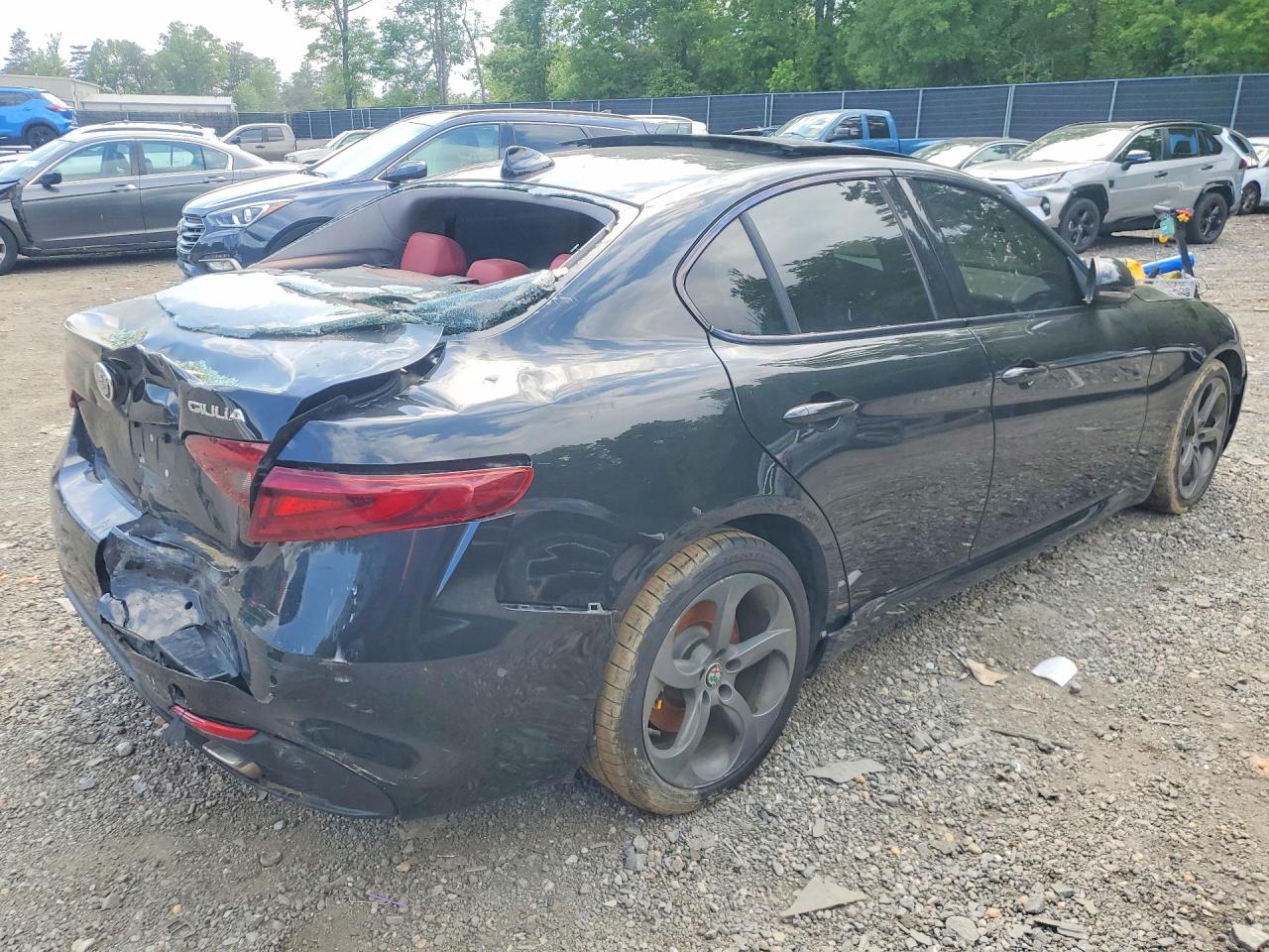Alfa Romeo Giulia Q4