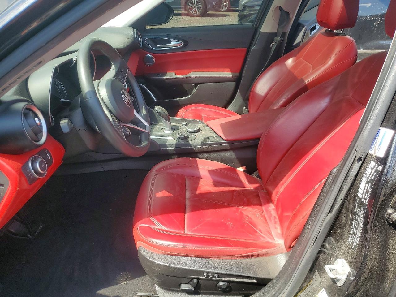 Alfa Romeo Giulia Q4