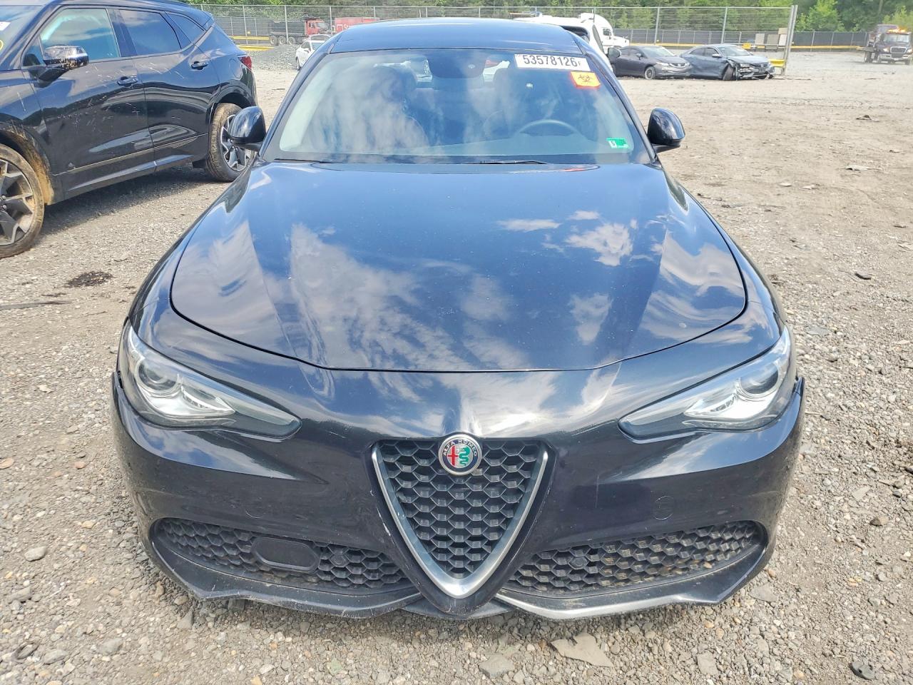 Alfa Romeo Giulia Q4