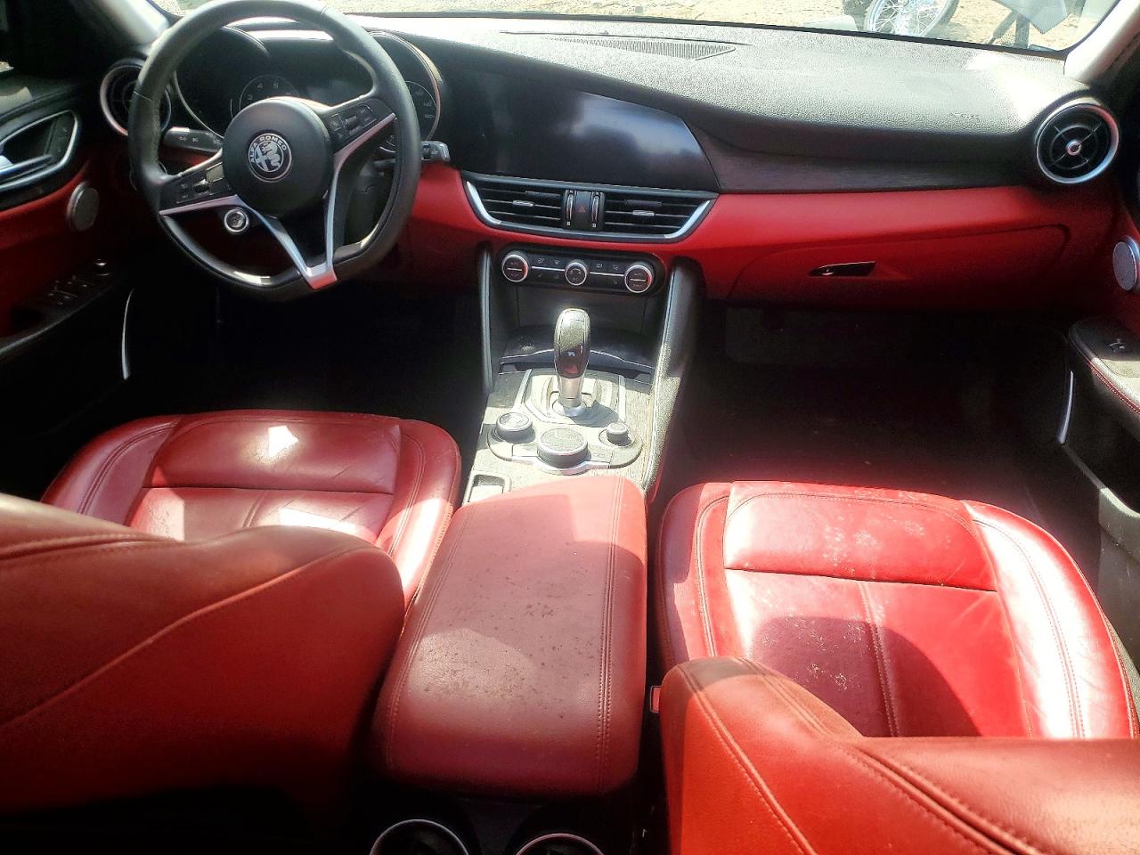 Alfa Romeo Giulia Q4