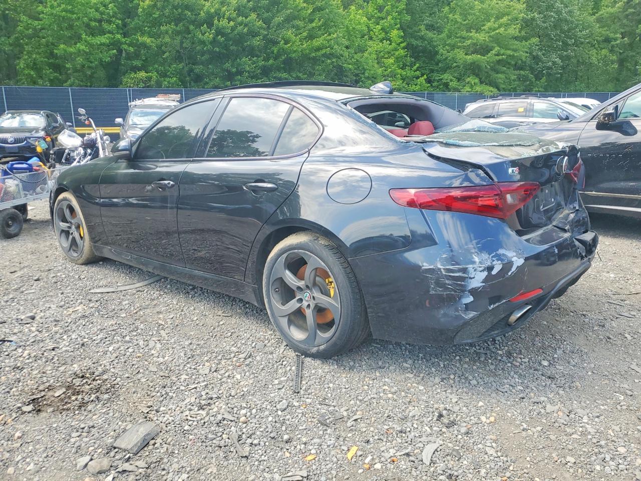 Alfa Romeo Giulia Q4