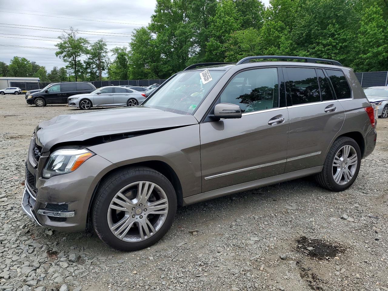 Salvage Mercedes-Benz GLK Image