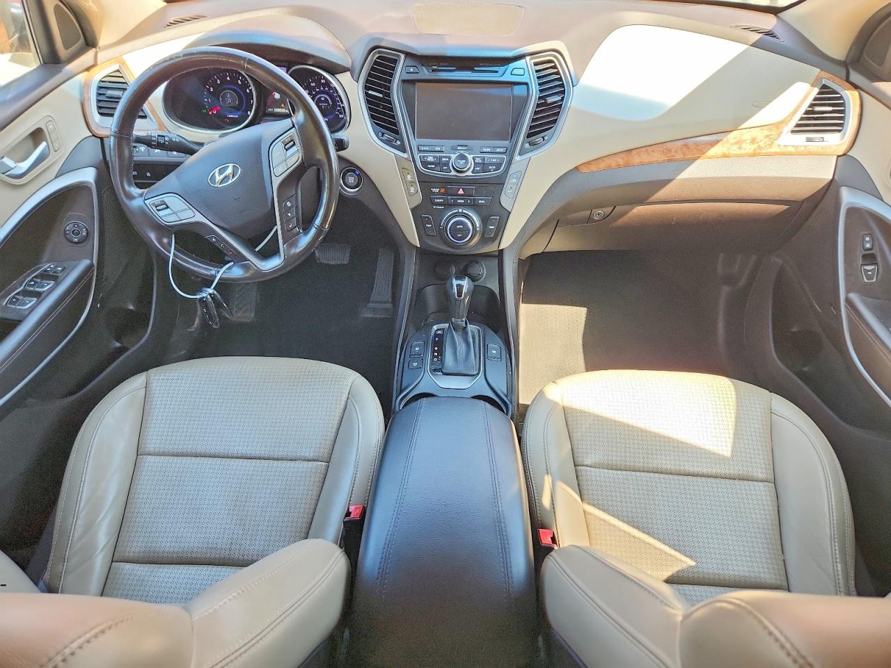 Hyundai SANTA FE 2.0t