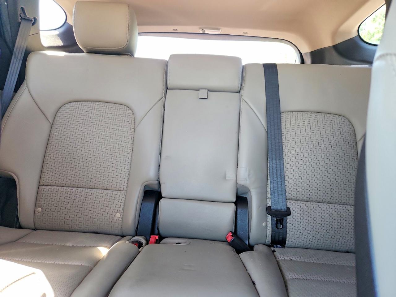 Hyundai SANTA FE 2.0t