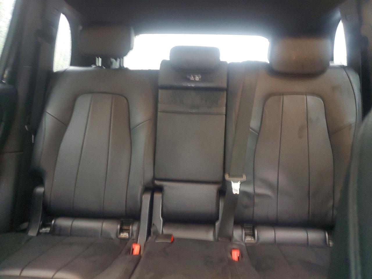 Mercedes-Benz GLB 250