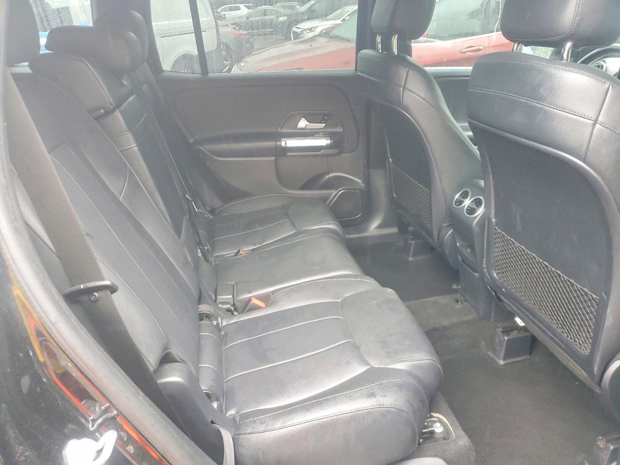Mercedes-Benz GLB 250